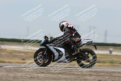 media/May-26-2025-Lets Ride (Mon) [[3bf1de1d65]]/A Group/12pm (Wheelie Bump)/
